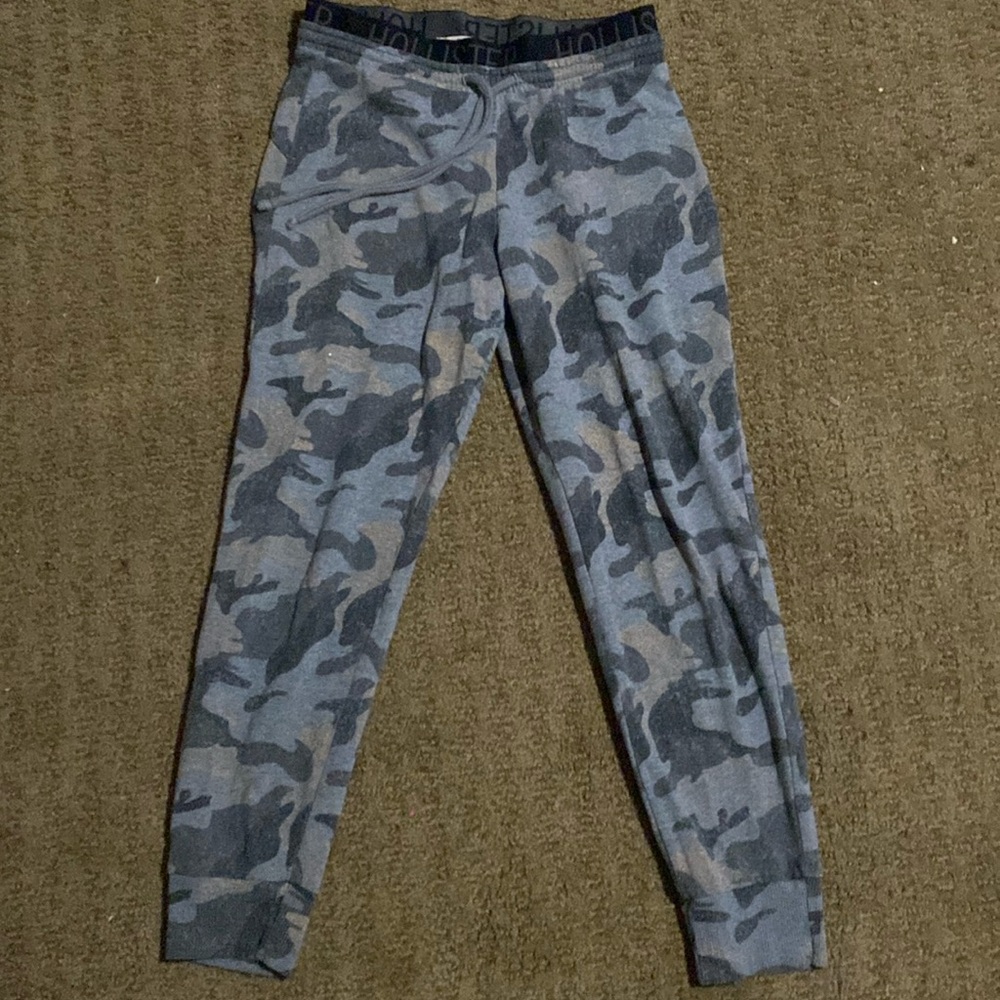 camo joggers